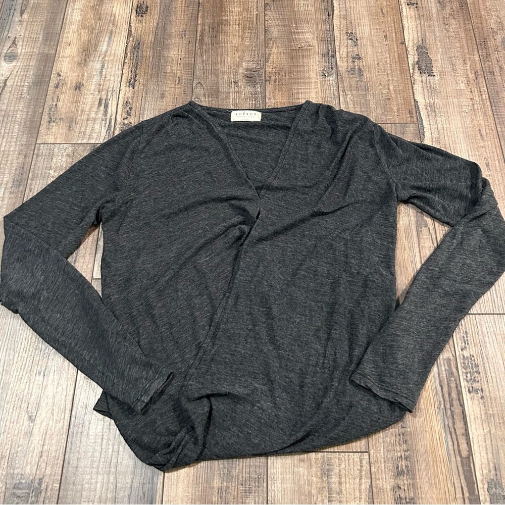VELVET By GRAHAM SPENCER Grey‎ Faux Wrap Long Sleeve Top SIZE SMALL